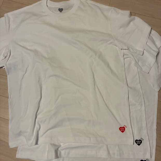 [새상품/L] 휴먼메이드 시그니처 로고 티셔츠 (레드/블루/블랙 로고)