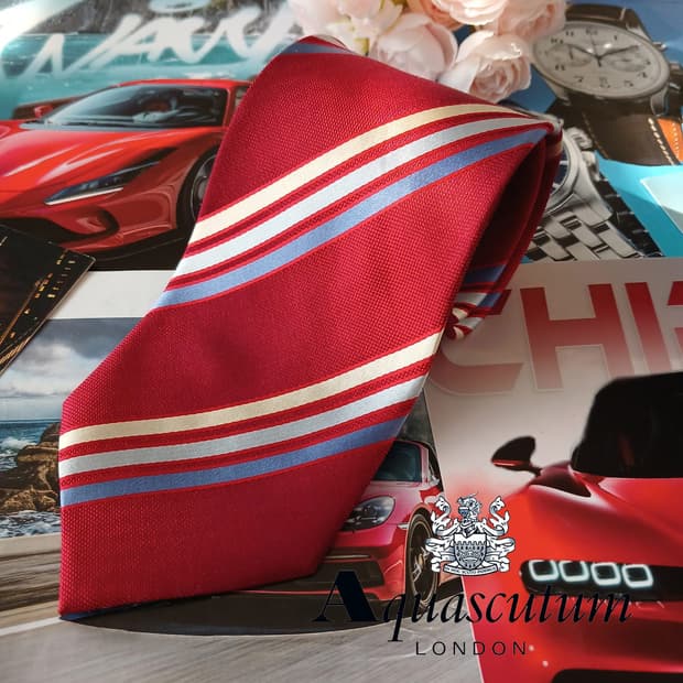 아쿠아스큐텀 실크 레드 스트라이프 넥타이 9.5cm A+등급 A18971