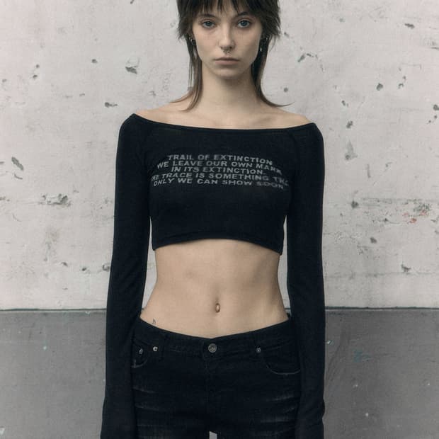 보헤미안서울 TRAIL OF EXTICTON 프린티드 롱슬리브 블랙