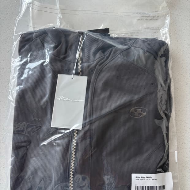 산산기어 26SS 듀얼 쉐이드 자켓 브라운 2사이즈 미개봉 새상품