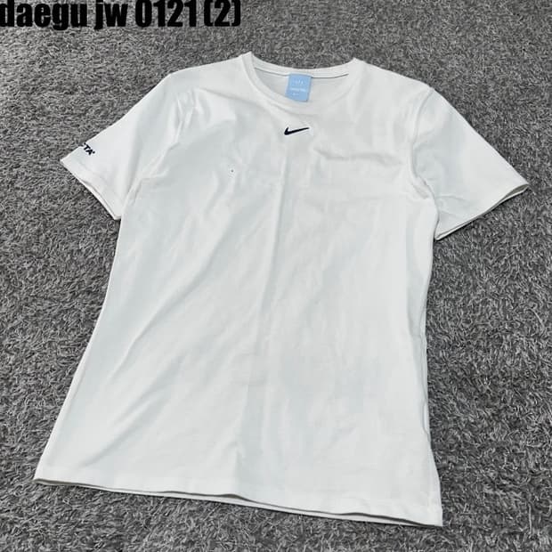 나이키 녹타 반팔