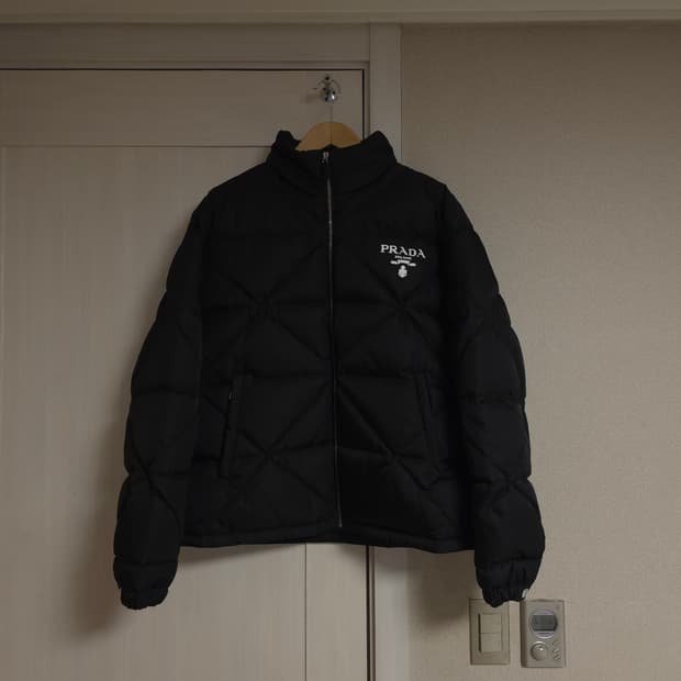 [XL] 프라다 리나일론 퀄팅 패딩 블랙(SGB803)