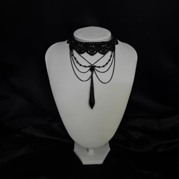 oriental choker