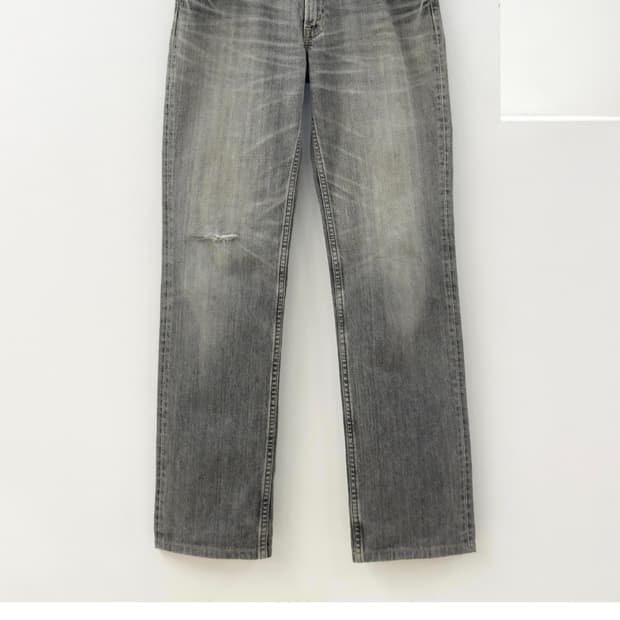 Levis 502 denim pants