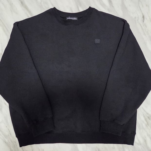 아크네스튜디오 크루넥 스웻셔츠