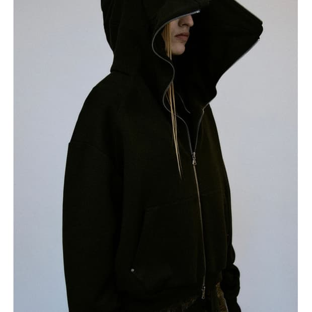 [L] Carnet Archive 카르넷 아카이브 집업 후드