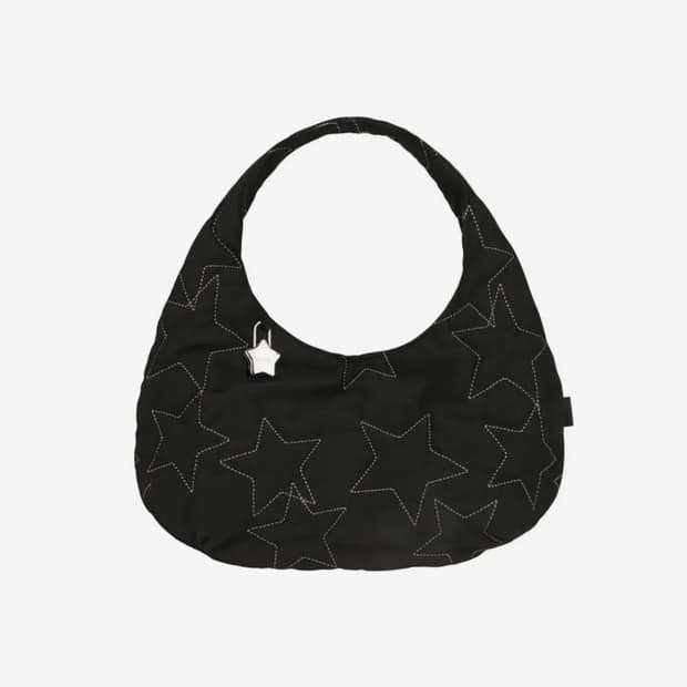 오호스 스타퀼트 패디드 호보백 블랙