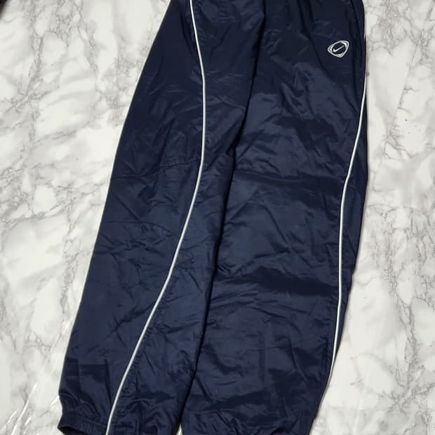 나이키 사이드라인 딥네이비 누빔 트랙팬츠 바람막이 바지