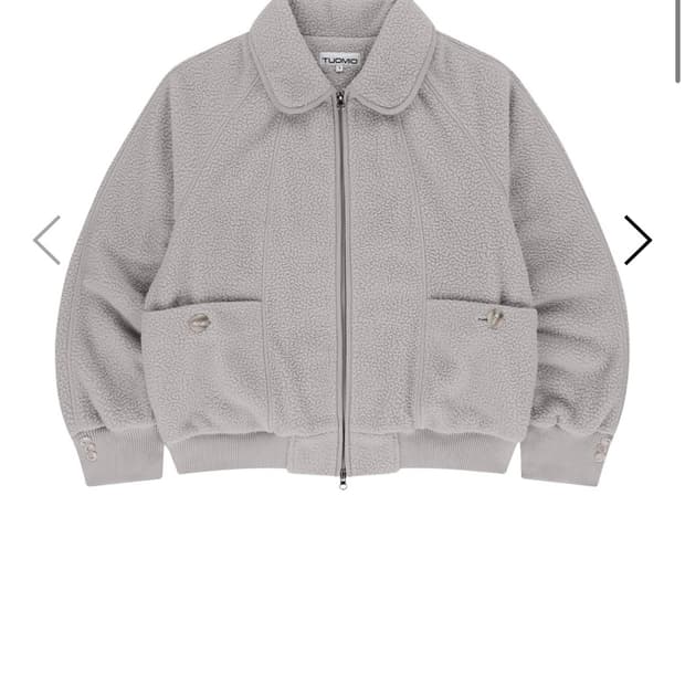 뚜오미오 OVERSIZED FLEECE BOMBE