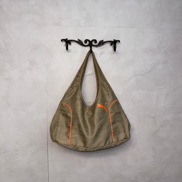 Puma beige logo pattern shoulder bag