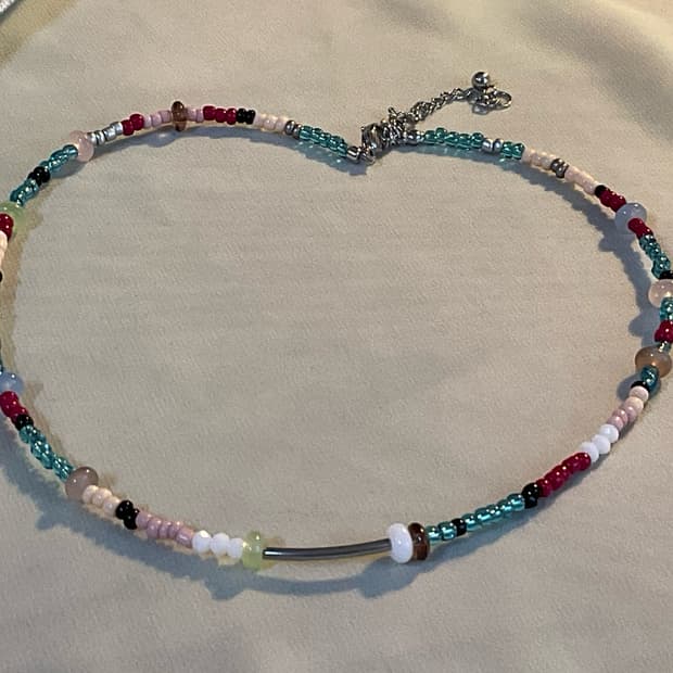 실버 포인트 비즈 목걸이