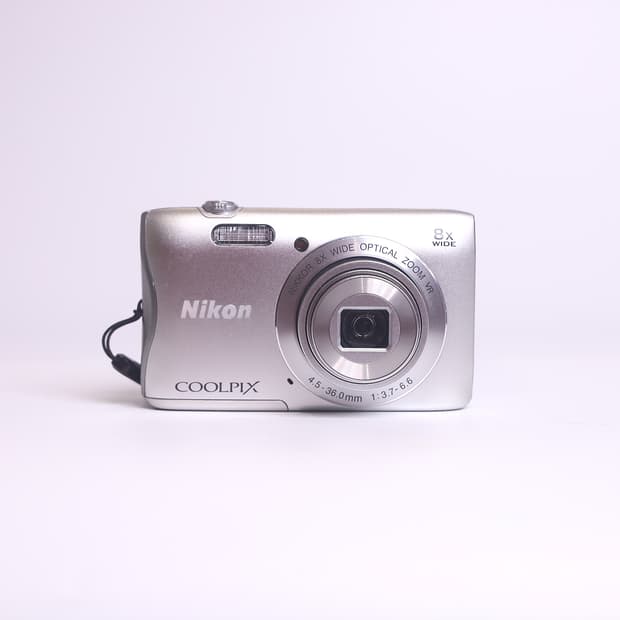 니콘 쿨픽스 S3700 실버