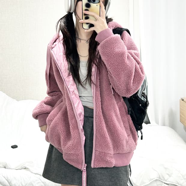 캘빈클라인 핑크 뽀글이 자켓