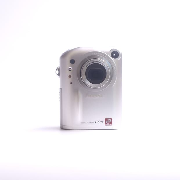 후지필름 파인픽스 F601