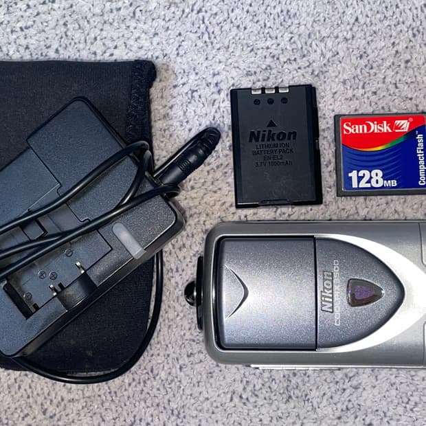 니콘 쿨픽스 3500 황조지디카 셀카모드