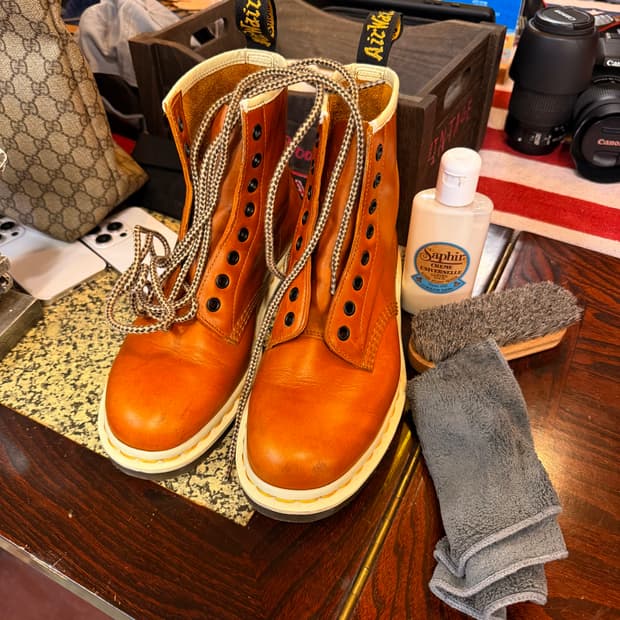 닥터마틴 1460 탄 브라운 부츠 8홀 260