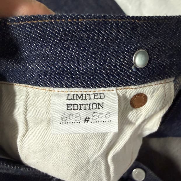 [32] 한정판 LVC 1901 JAPAN 501 KATAKANA 데님