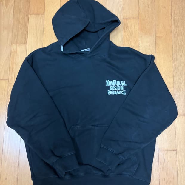 노매뉴얼 후드티