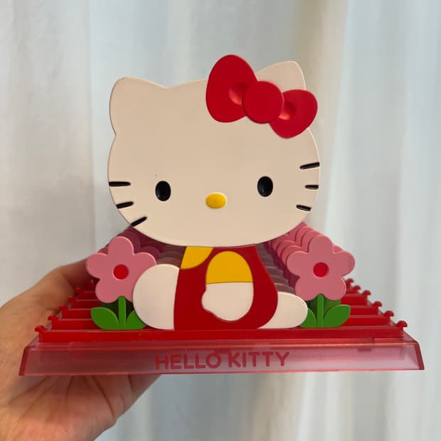 빈티지 키티 CD랙