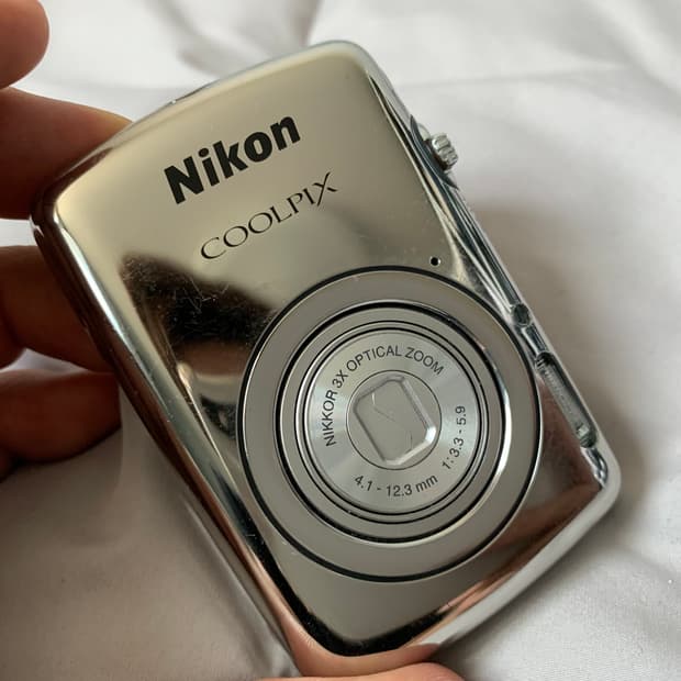 Nikon coolpix S01 ํ๋๋ค