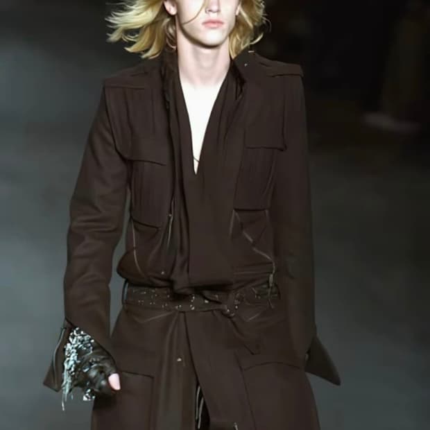 디올옴므 03aw luster 나폴레옹코트