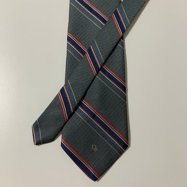 디올(DIOR) 레지멘탈 명품넥타이 혼용 폴리소재 최상급 9.3cm
