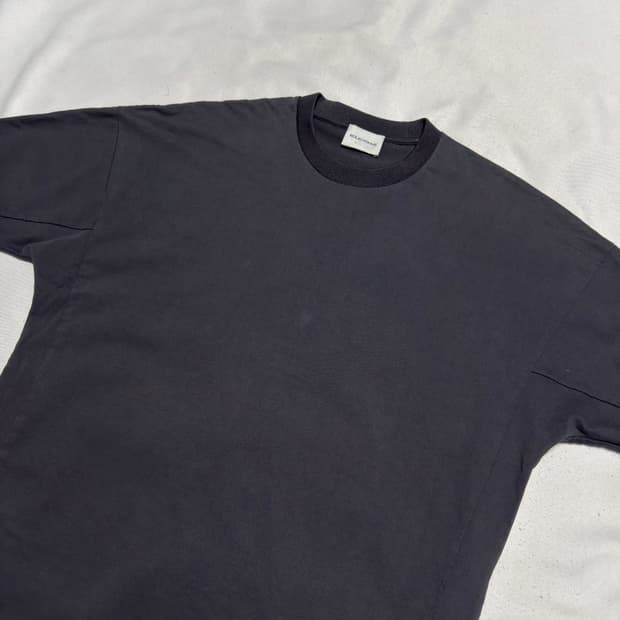 48(L) 솔리드옴므 블랙 무지 반팔티