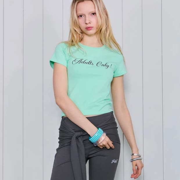 라라폭스 SLIM T-SHIRT GREEN