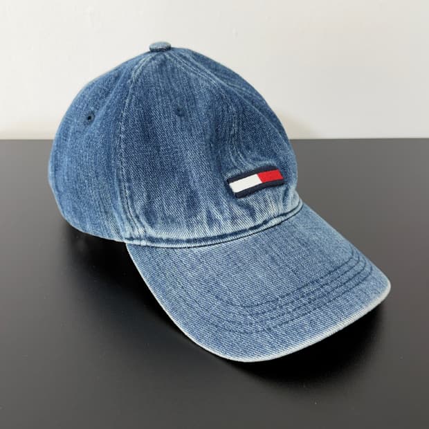 타미힐피거 데님 볼캡 모자