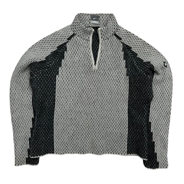 나이키 acg 반집업 니트