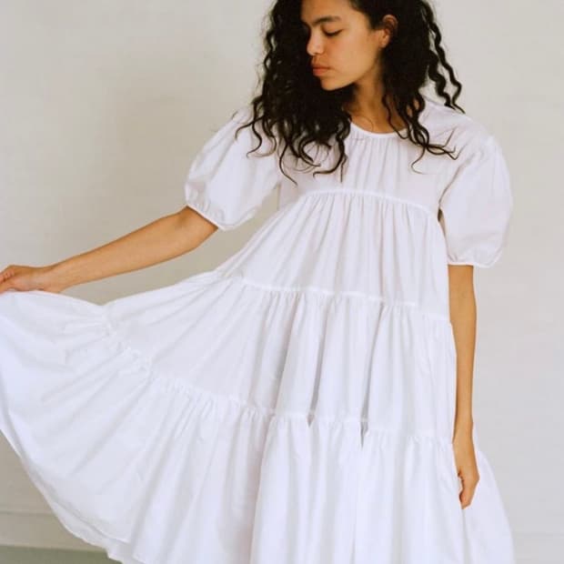 세실리아 반센 개더 디테일 태피터 티어드 드레스