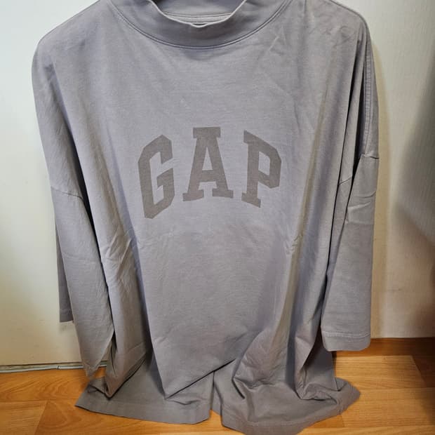 국내 110~115) 이지 갭 엔지니어드 바이 발렌시아가 도브 3/4