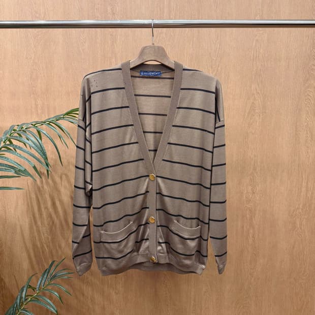 지방시 파리 스트라이프 패턴 브이넥 가디건 골드 버튼 디테일 브라운