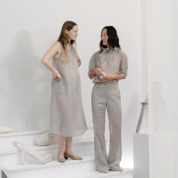 아모멘토 AMOMENTOKNOTTED COLLAR TOP GRAY