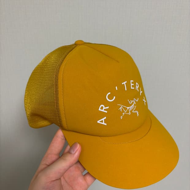 아크테릭스 트러커 캡