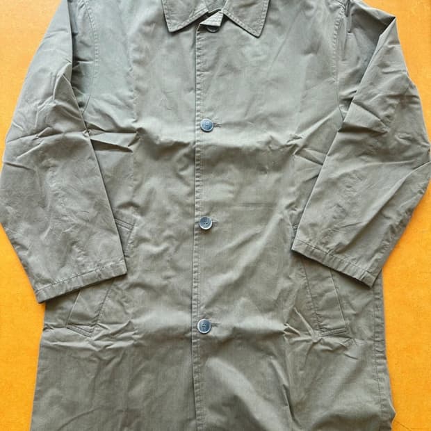 휴고보스 100만원대 트렌치코트 105