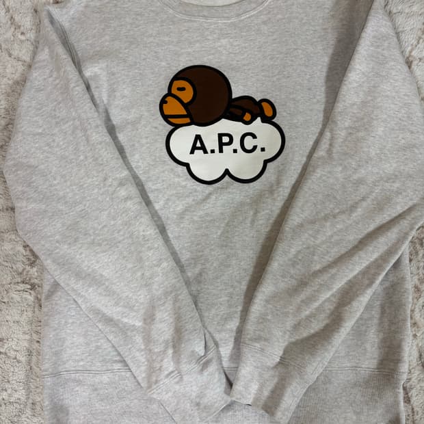 베이프 아페쎄 콜라보 맨투맨(유일매물)