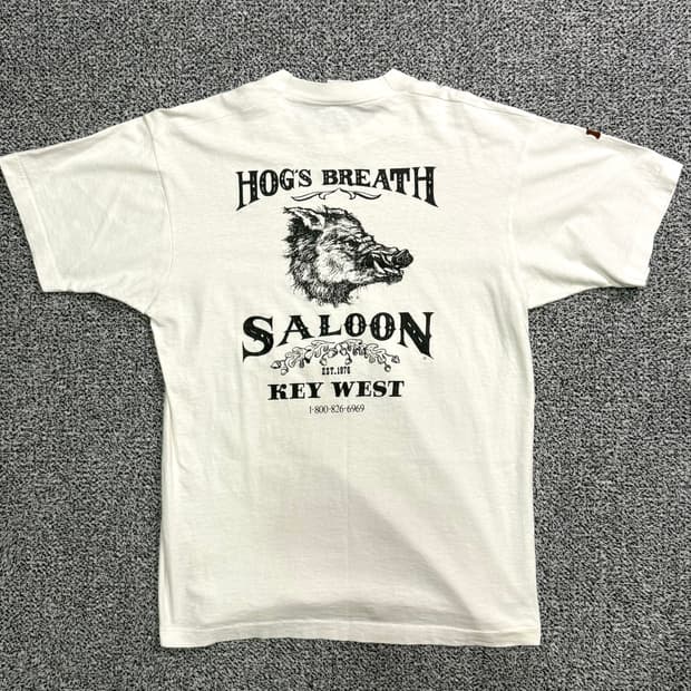 🇺🇸 90s “Hogs Breath Saloon”