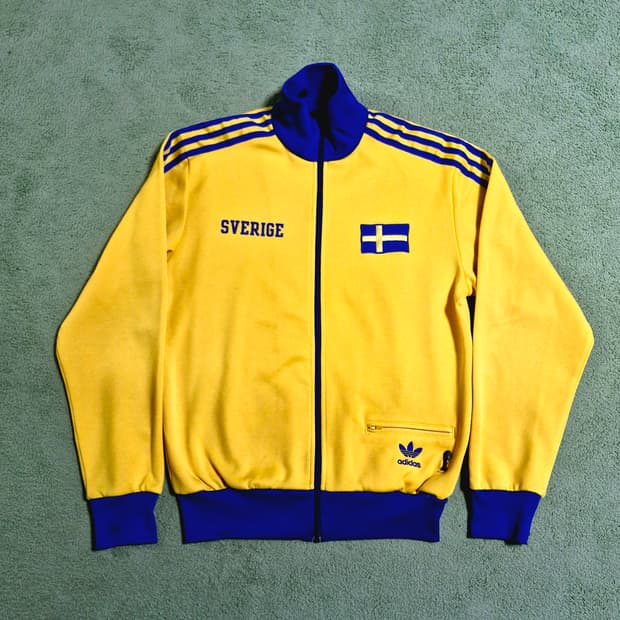 아디다스 월드컵 스웨덴 트랙탑 100사이즈