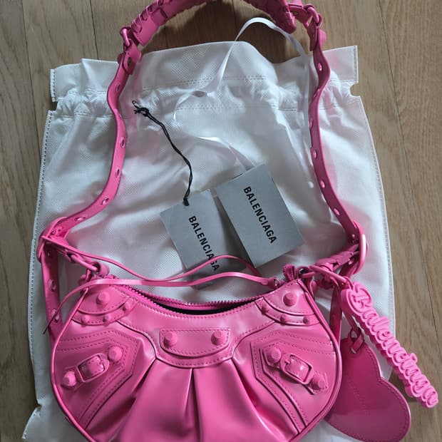 발렌시아가 르카골 XS 핫핑크 (한정판)