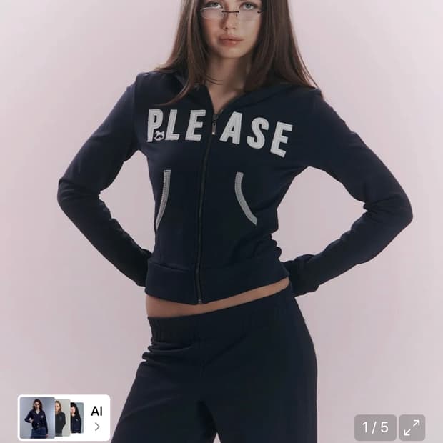 Dorothy Logo Patch Hoodie (Navy