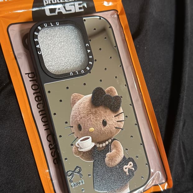 헬로키티 아이폰 16프로 케이스