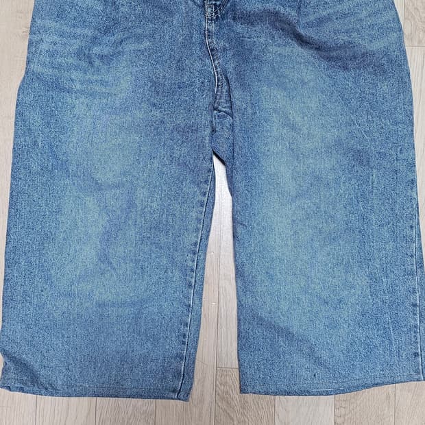 버뮤다팬츠 급쳐