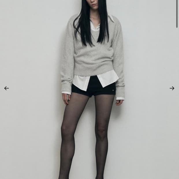 BOHEMSEO 브이넥 앙고라 블렌드 니트