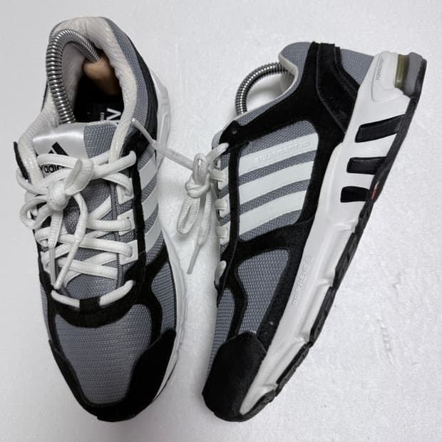 아디다스 러닝화 스니커즈 그레이230