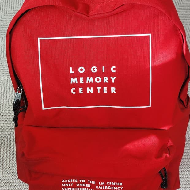 EASTPACK UNDERCOVER 백팩 페디드 파커 XL