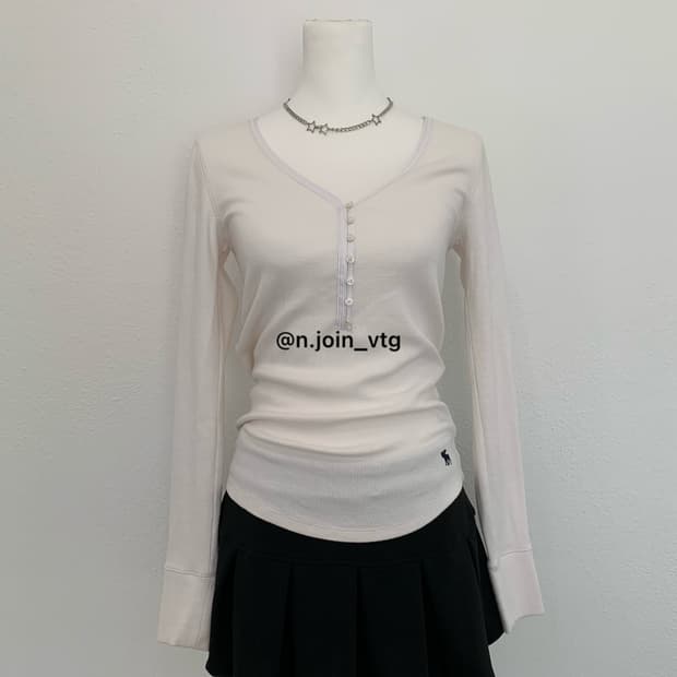 아베크롬비 헨리넥 크림 아이보리 롱슬리브