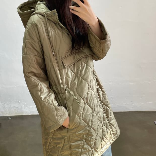 탑샵 카키색 퀼팅 후드 패딩 36