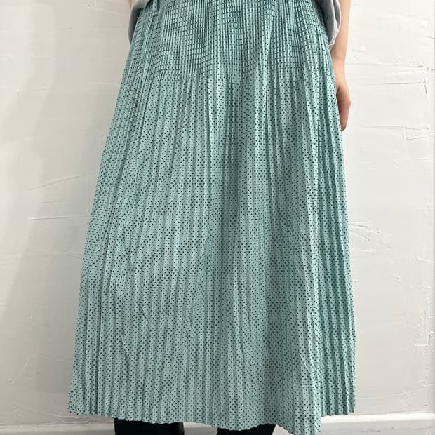 mint dot pleats skirt