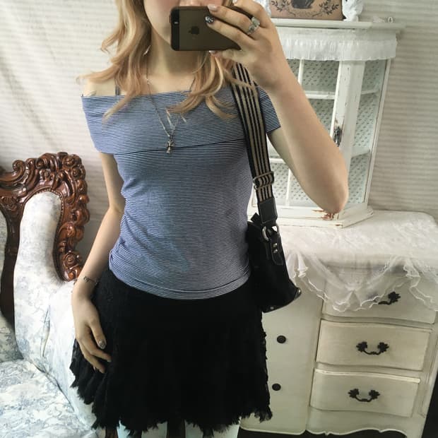 빈티지 스트라이프 오프숄더 딱붙 반팔